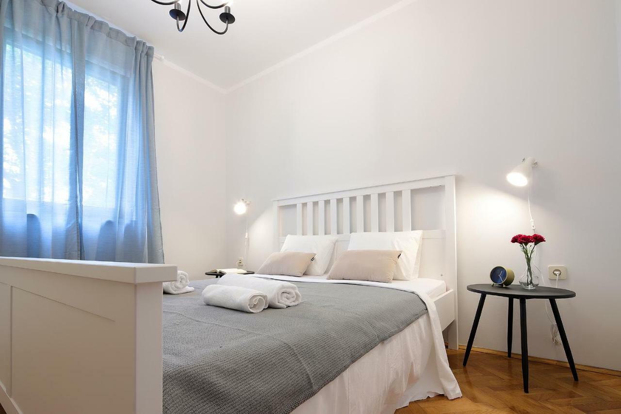 Moro Apartment Malinska Exterior photo